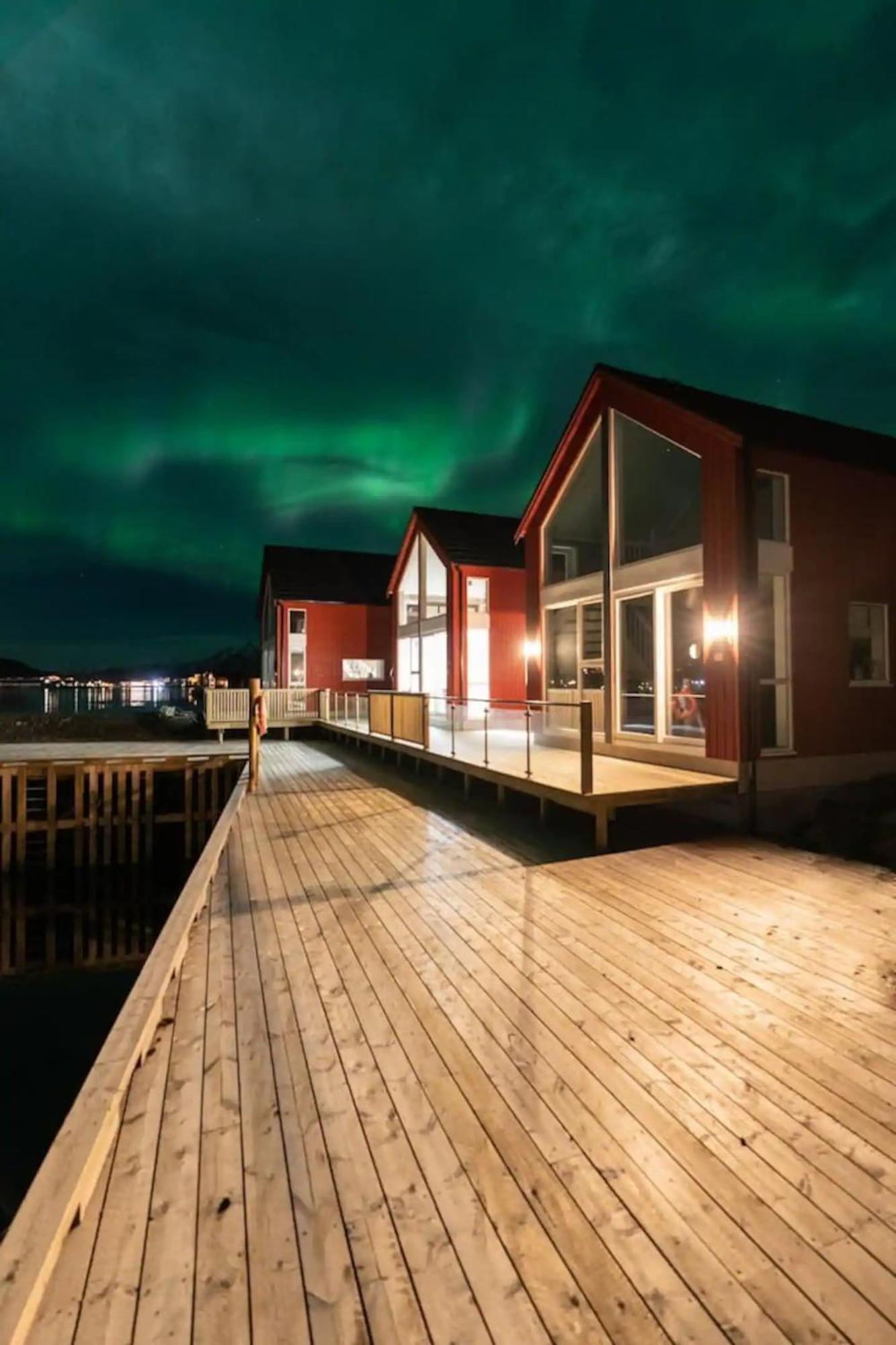 Spektakulaer Rorbu I Autentiske Omgivelser Ballstad Buitenkant foto