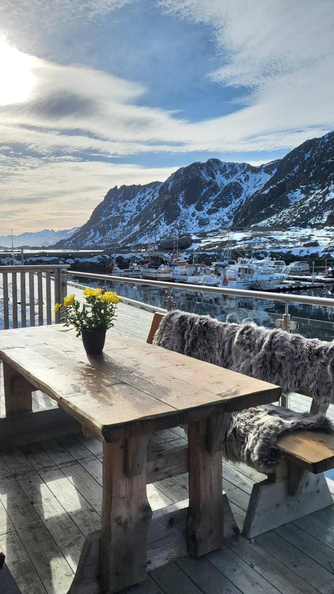 Spektakulaer Rorbu I Autentiske Omgivelser Ballstad Buitenkant foto